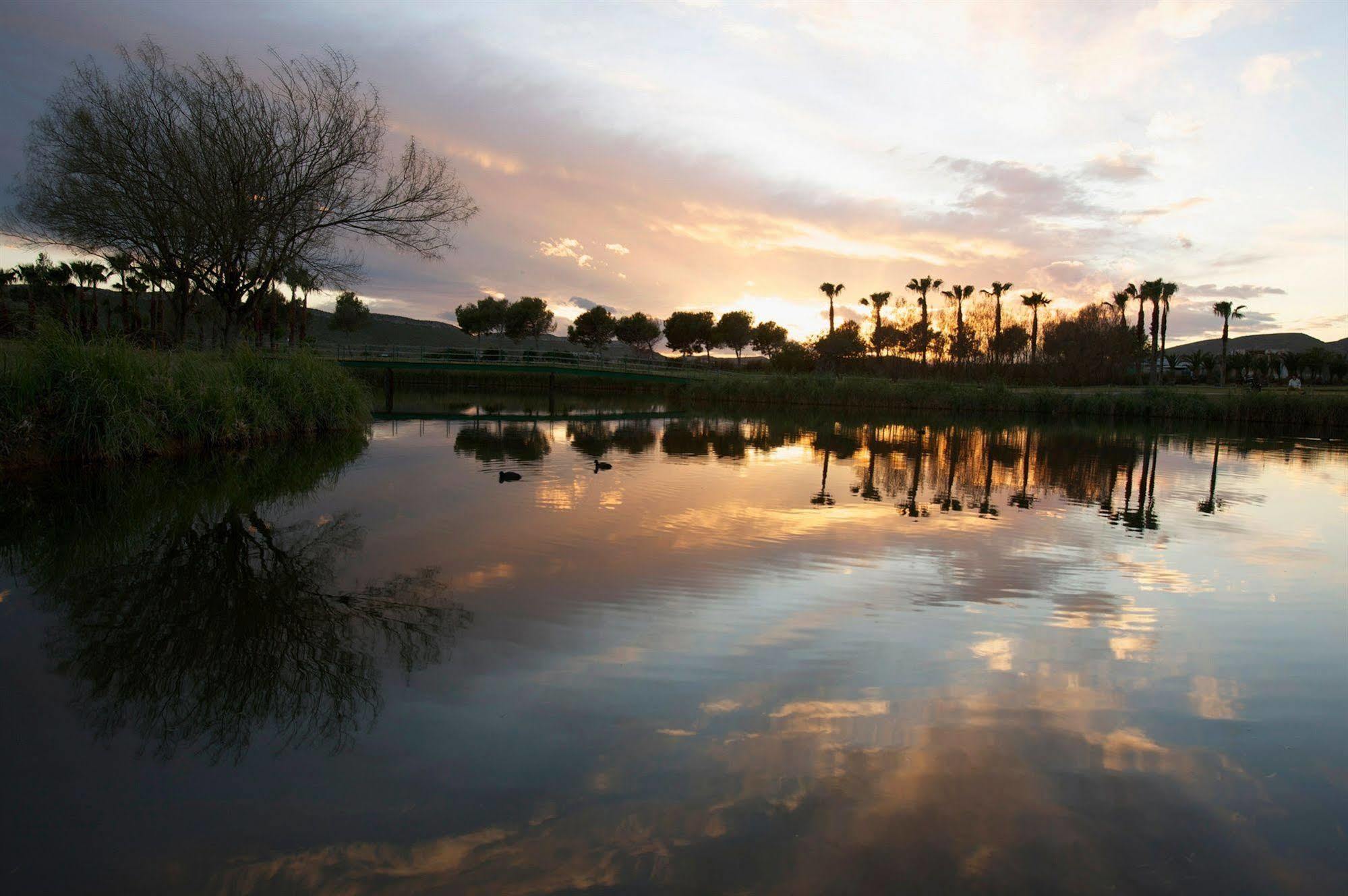 El Plantío Golf Resort Alicante Exterior foto